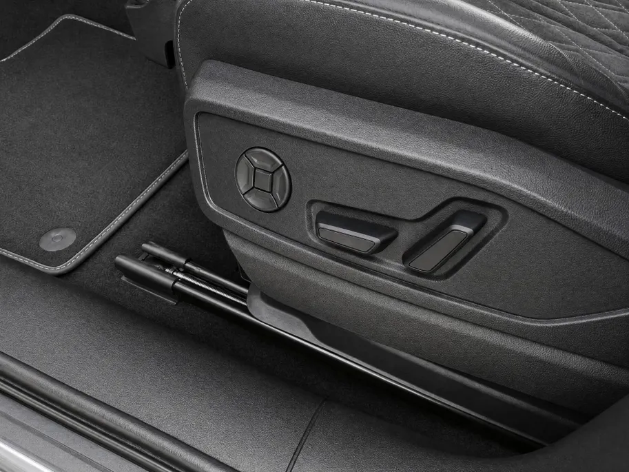 Audi Q5 2.0 TFSI e-hybrid 299pk quattro S edition · SOH 97,1% · Panoramadak · 360° Camera + parkeersensoren · Apple/Android Car Play · Fabrieksgarantie t/m 22-09-2029 of 100.000Km
