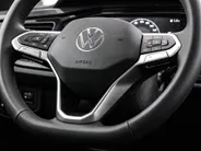 Volkswagen Taigo Life Edition 1.0 TSI 95 pk 5 versn. Hand · Achteruitrijcamera · parkeersensoren achter · Prijs is inclusief inruilpremie · MEGA SALE