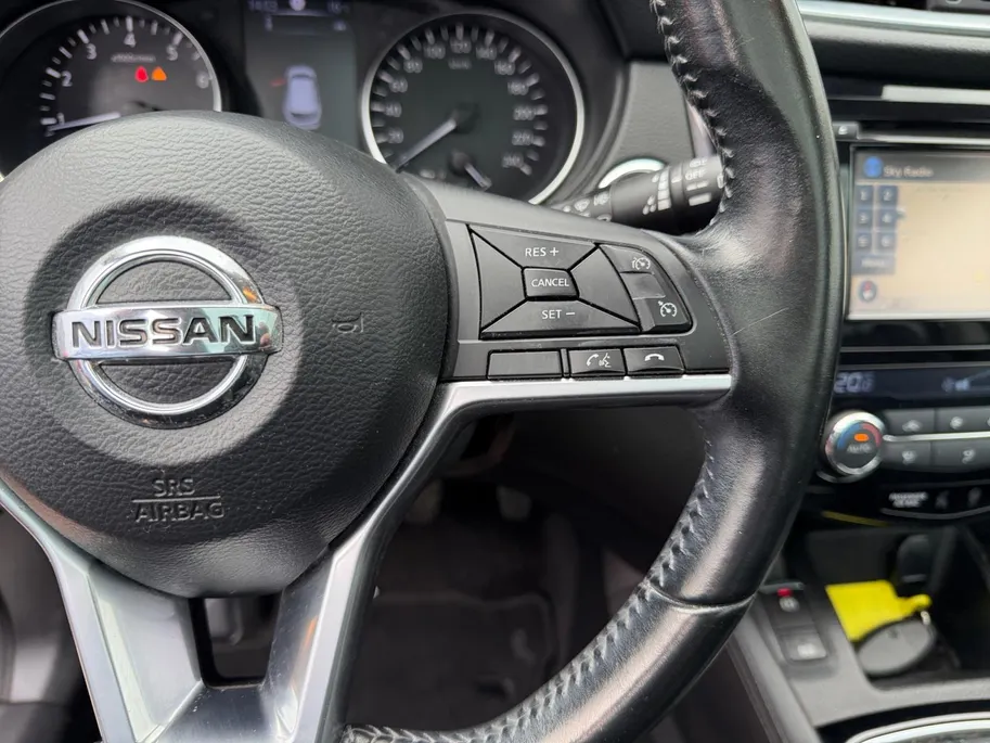 Nissan QASHQAI 1.2 Tekna + | Zeer compleet | Panoramadak | 360 graden camera | Lederen bekleding | BOSE audio | 12 maanden BOVAG garantie |