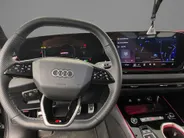 Audi A6 Avant 2.0 367pk e-hybrid Quattro S edition Competition · Wegklapbare Trekhaak · 360 Camera · B&O Audio · Matrix LED · 20'' Inch · 19-08-2030 of 100.000km