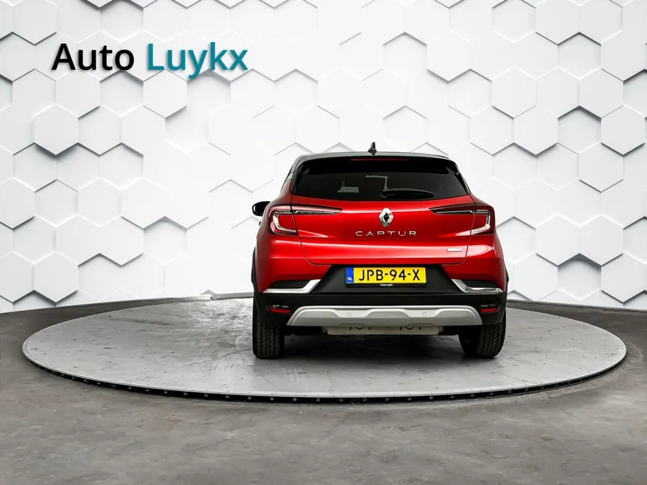 Renault Captur 1.6 E-Tech PHEV 160 Intens | Groot Scherm + Navigatie | Parkeercamera | Cruise Control