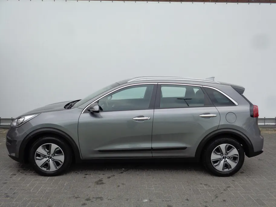 Kia Niro 1.6 GDi Hybrid DCT6 DynamicLine | Navi | Camera | Trekhaak | Cruise |