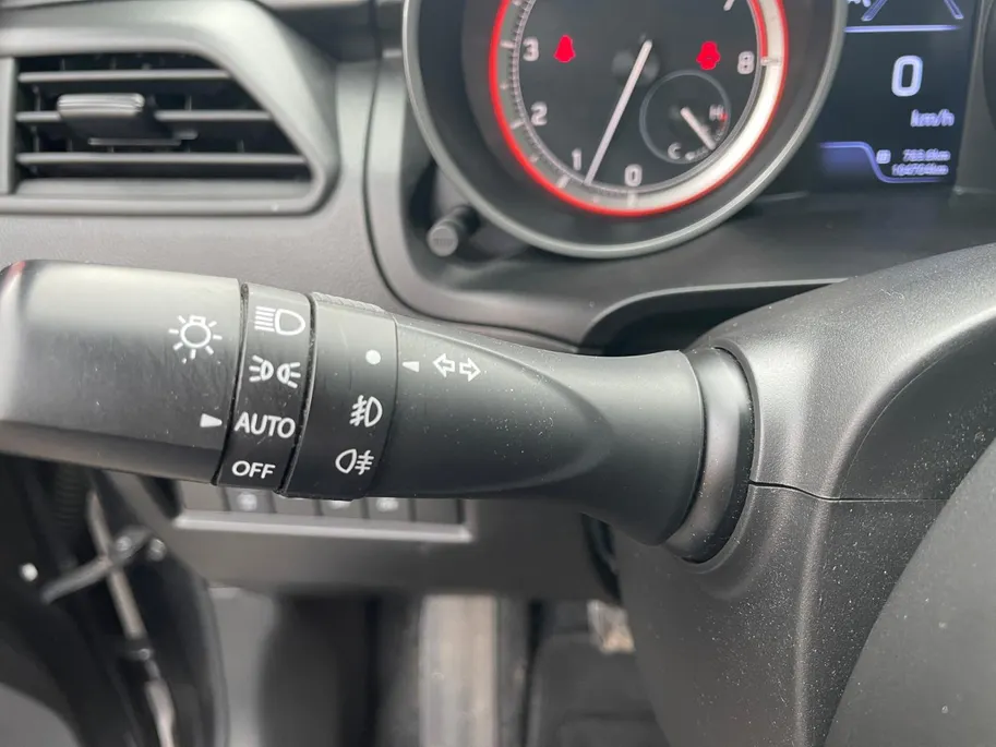 Suzuki Swift 1.2 Style Smart Hybrid | Navigatie| Climate Control| Stoel verwarming| Camera| Parkeersensoren| Multimedia systeem| Keyless start | Dealer onderhouden