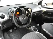 Toyota Aygo 1.0 VVT-i X First I Apple Carplay - Android Auto