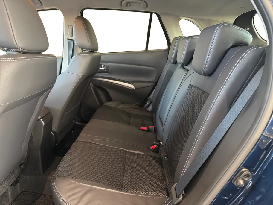 Suzuki S-Cross 1.4 Boosterjet Style Smart Hybrid | Demo Deal | 360 Camera | Hoge Zit | Stoelverwarming | Adaptive Cruise Control | Apple Carplay | Android Auto | Navigatie |