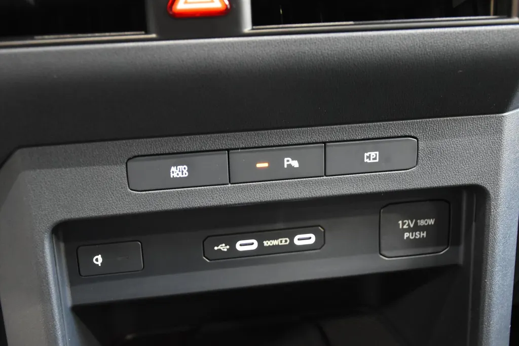 Kia PV5 Cargo GB 71,2 kWh 163pk L2H1 Plus