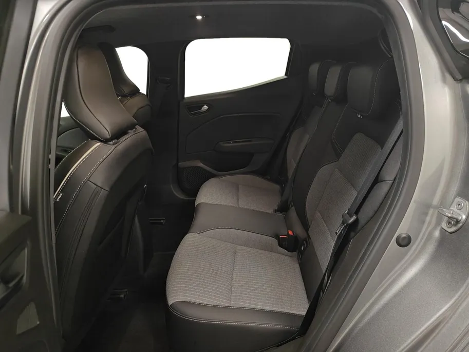 Renault Clio 1.6 E-Tech Full Hybrid 145 techno AUTOMAAT NAVI AIRCO CAMERA PARKEERSENSOREN CRUISE CONTROLE APPLE CARPLAY ANDROID AUTO DEALER ONDERHOUDEN ZEER MOOIE AUTO