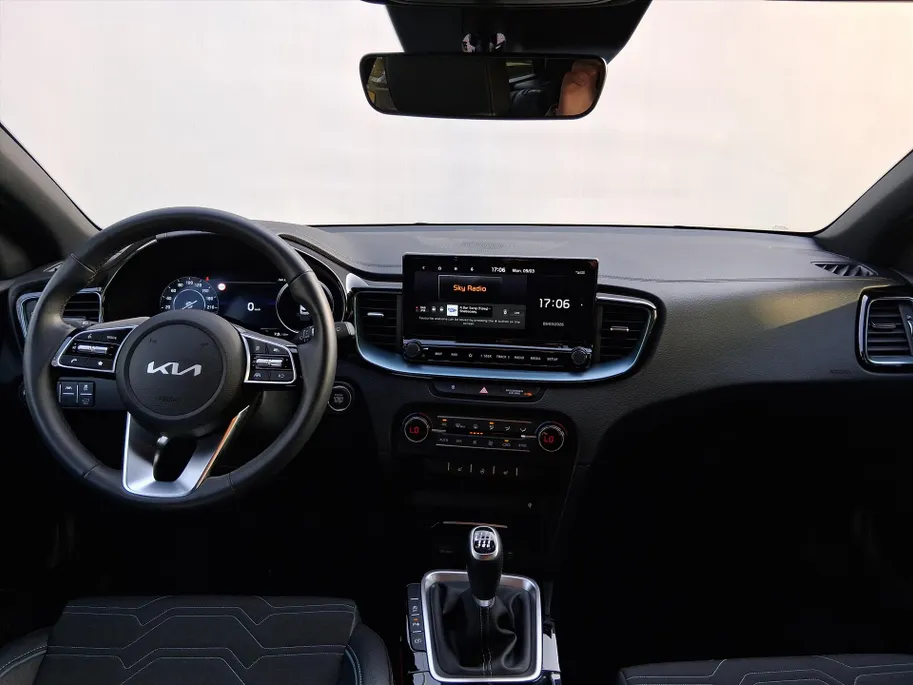Kia Ceed Sportswagon Sw 1.0 T-GDi 100pk Design Edition