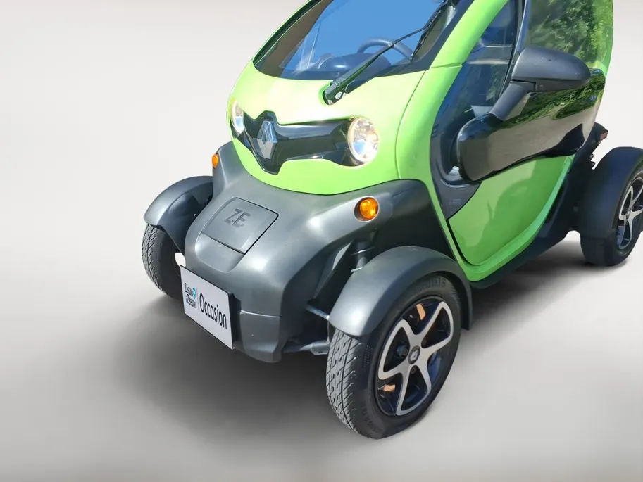 Renault Twizy Intens 80 DUO | slechts 4224 km! | Panodak| zijdeuren met opzetramen | 80 km/u | Duo versie voor twee personen | eerste eigenaar | | met een koop accu | Twizy Intens 80 DUO | slechts 4224 km! | Panodak| zijdeuren met opzetramen | 80 km/u | Duo versie voor twee personen | eerste eigenaar | | met een koop accu |