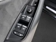 Audi Q7 55 TFSIe 280kW/381PK quattro S Line · Panoramadak · Trekhaak · Luchtvering · 360gr camera · Dodehoeksensor · 21'' · Servosluiting · Adaptive Cruise Control ·