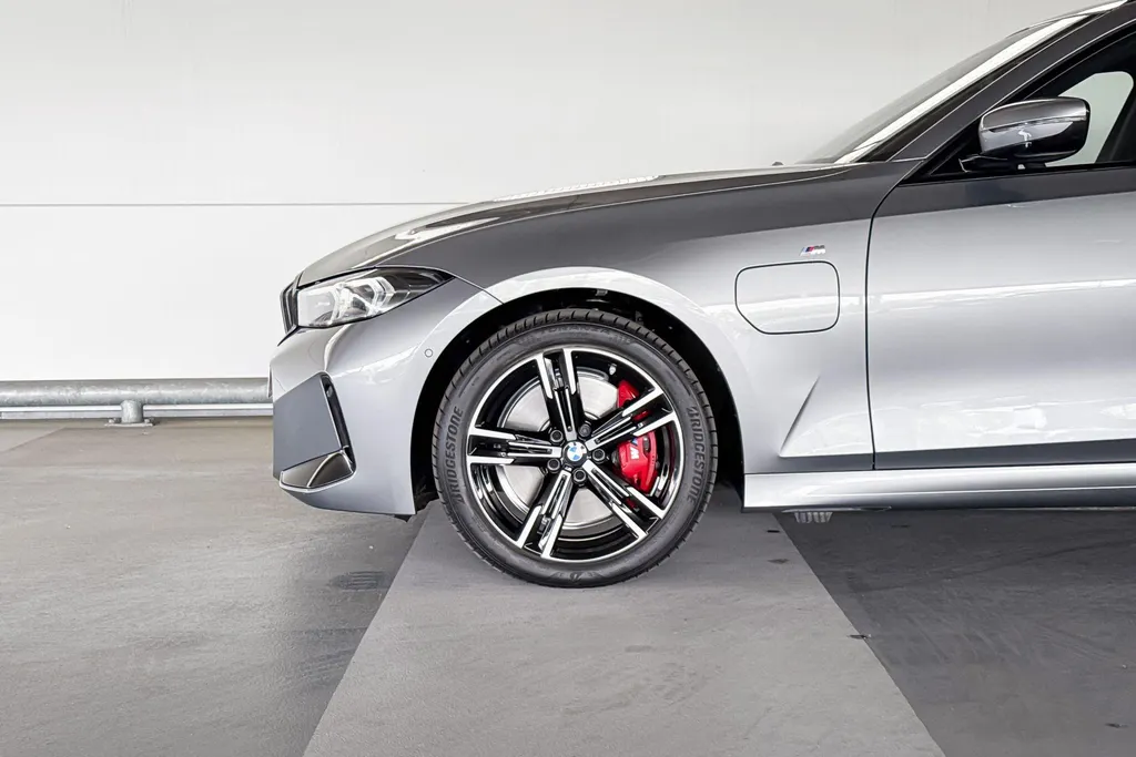 BMW 3 Serie Touring 330e