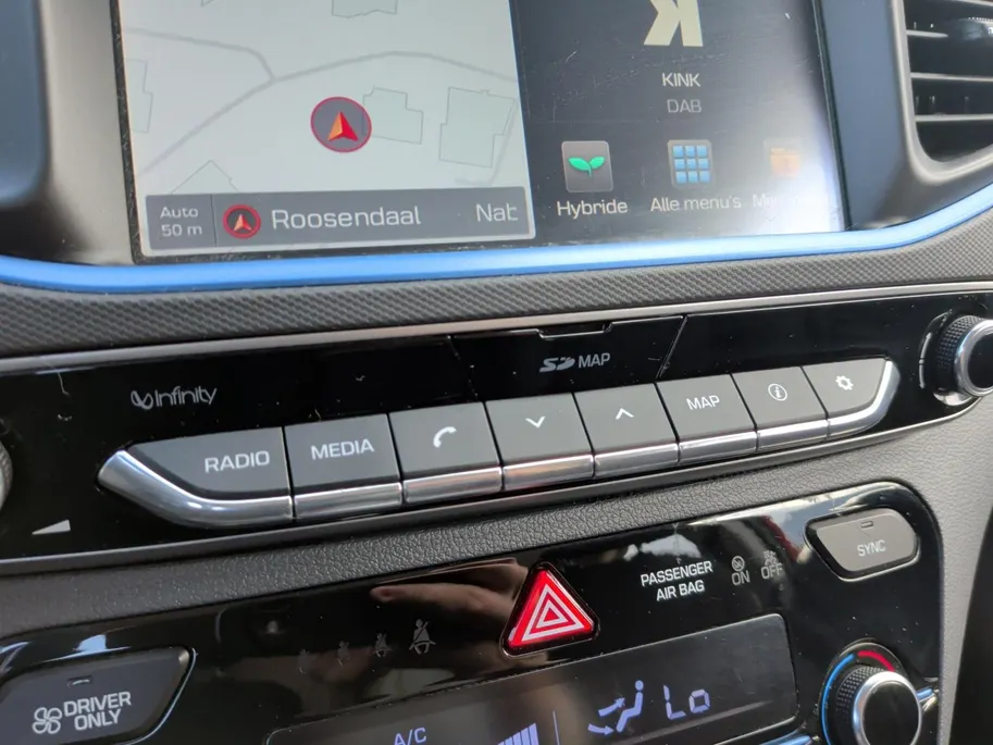 Hyundai IONIQ 1.6 GDi Comfort | Zeer zuinig | Automaat | Climate | Cruise | Carplay |NU Rijklaarprijs! Incl.12 Maanden, APK, Onderhoudsbeurt etc! Premiumpakket gratis!