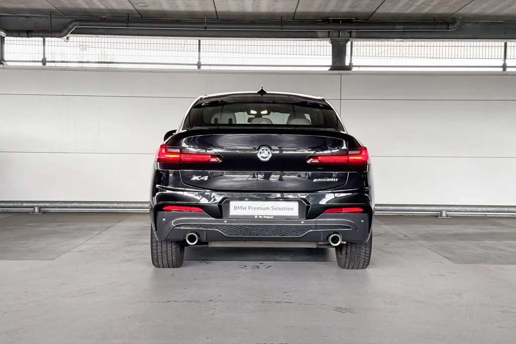 BMW X4 xDrive20i High Executive M-Sport