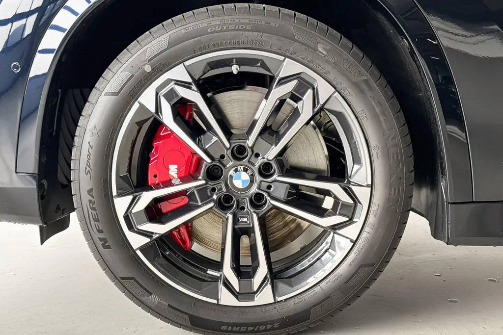 BMW iX1 eDrive20 67 kWh M Sport Edition