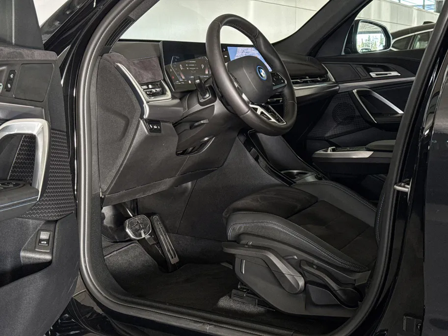 BMW X1 xDrive25e