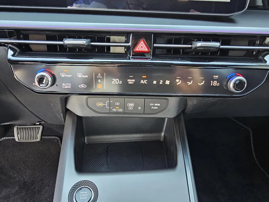 Kia Niro 1.6 Hybrid 138pk DynamicPlusLine I Harman Kardon I Schuif-/kantel zonnedak
