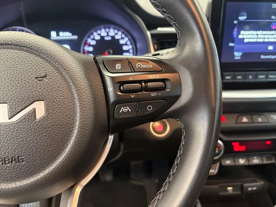 Kia Stonic 1.0 T-GDi MHEV DynamicPlusLine | Cruise Control | Climate Control | Camera | Navigatie | Bluetooth | Trekhaak |