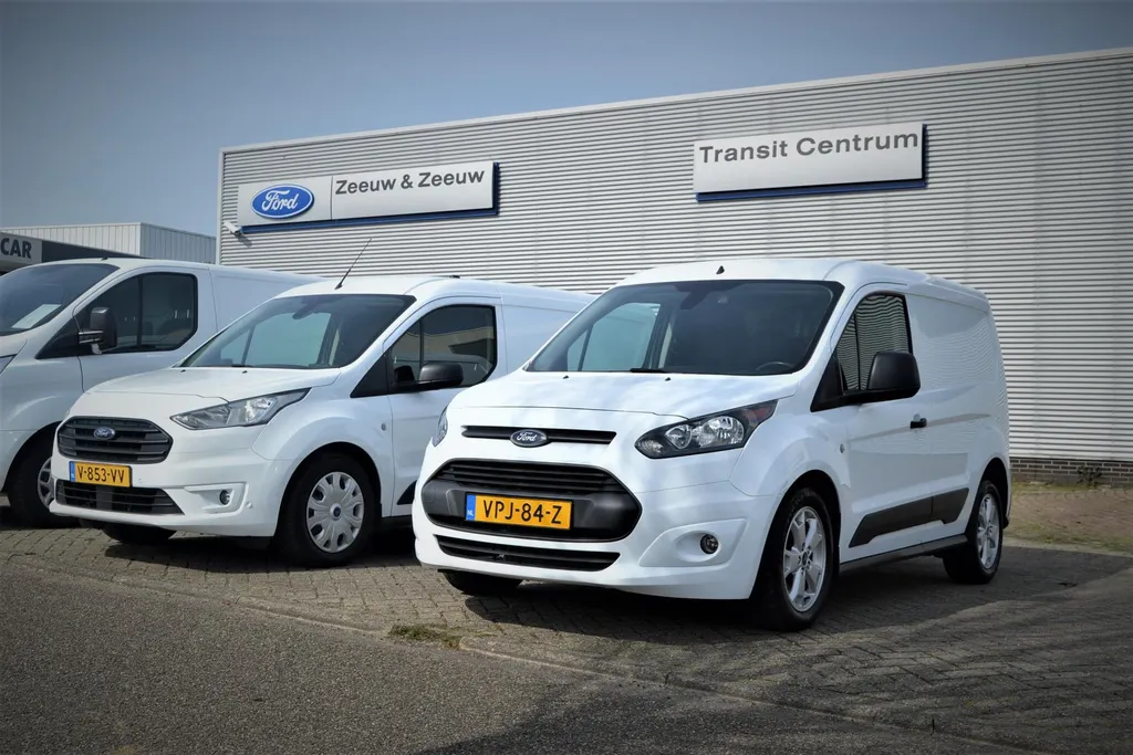 Ford E-Transit 350 L3H2 Trend 68 kWh | Uit Voorraad Leverbaar | Prijs inclusief €8.285,- Ready Set Ford Bonus | 257km WLTP Rijbereik | PRO Onboard Charging | Driver Assistance Ultimate