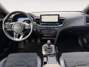 Kia Ceed Sportswagon 1.0 T-GDi Design Edition | NAVI | *JBL SOUND | APPLE CARPLAY / ANDROID AUTO | CAMERA | NAVI | JBL SOUND | LAGE KM-STAND | STUUR/ STOELVERWARM. | FABRIEKSGARANTIE T/M 2035 |