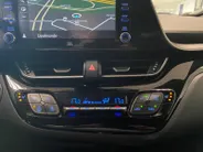 Toyota C-HR 2.0 Hybrid Launch Edition | DEALER ONDERHOUDEN |
