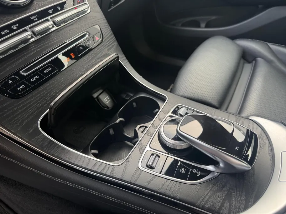 Mercedes-Benz GLC 350e 4MATIC Premium Plus | Head-Up Display | Lederen Elektr. Stoelen | Stoelverwarming | Achteruitrijcamera | Incl. Winterset! | 12 maanden garantie! |