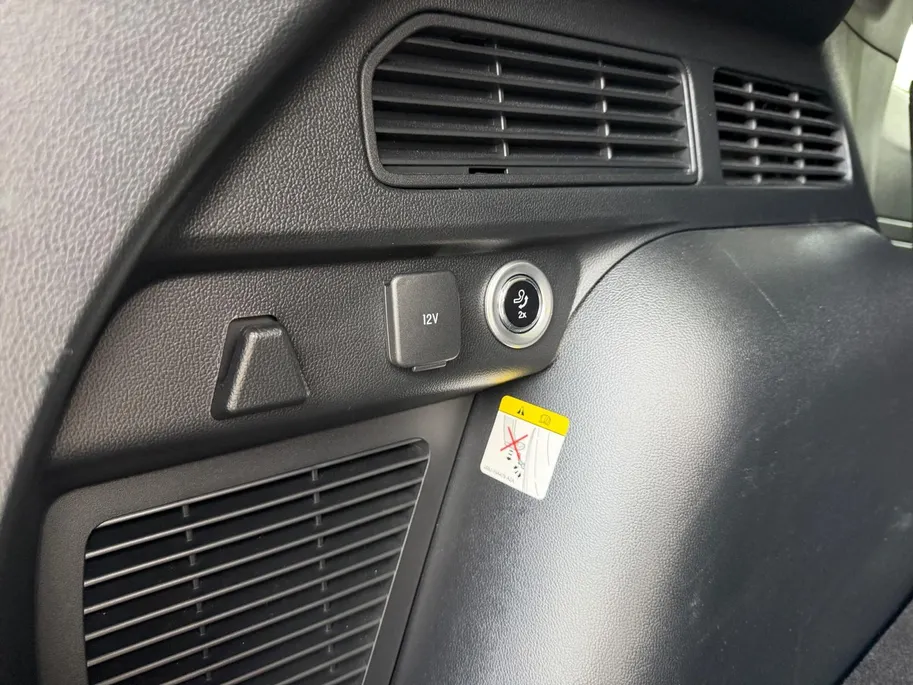 Ford Kuga 2.5 PHEV Titanium | 2100kg Trekgewicht! | Trekhaak | Driver Assistance pack | Blind Spot Warning | Winterpack | 12 Maanden BOVAG Garantie |
