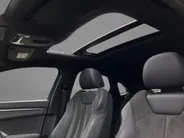 Audi Q3 Sportback 45 TFSI quattro 230pk S Edition · Panoramadak · Trekhaak · Apple/Android Car Play · Camera · Stoelverwarming · Adaptive Cruise Control ·