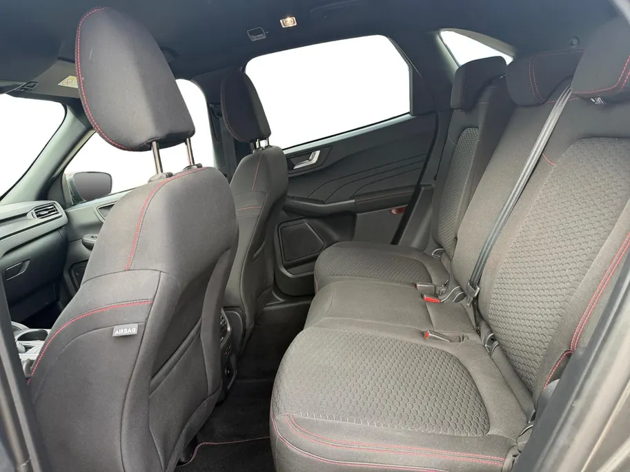 Ford Kuga 2.5 PHEV ST-Line | NL auto | Automaat | Winter pack | Adapt. Cruise control | BLIS | 360 graden camera | Draadloos opladen mobiel | Fabrieksgarantie tot 01-2028 |