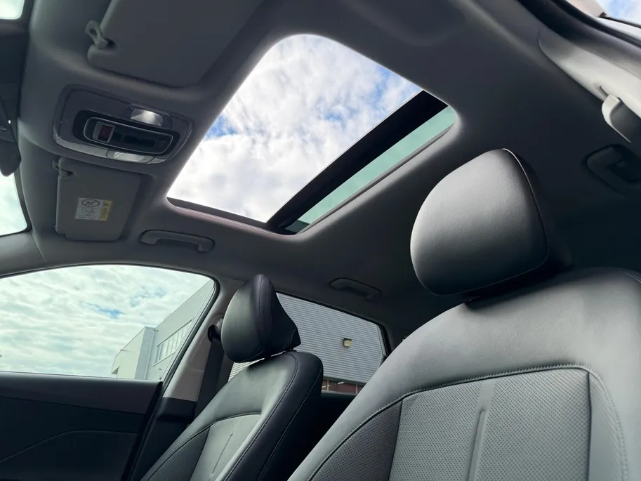Hyundai Kona 1.6 GDI HEV Premium Sky | Z&Z Topdeal! | Van € 44.190,-, nu voor € 37.690,- | VOORRAAD DEAL |
