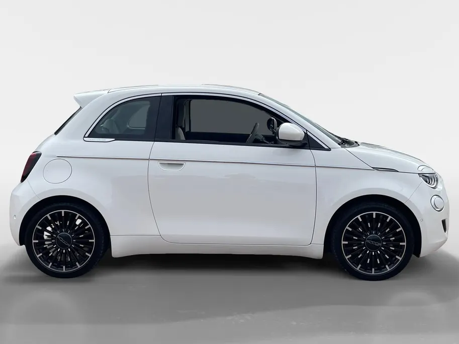 Fiat 500 La Prima 42 kWh *SOH 95%*Navi*Camera*Climate Control*Stoelverwarming*Carplay*Adapt.Cruise Control*Parkeersensoren*LM.Velgen*Zeer nette auto!