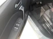 Renault Captur 1.6 E-Tech Hybrid 145 RS Line | Automaat | Full Hybride | Apple Carplay & Android Auto | Cruise & Climate Control | Camera | Parkeersensoren | Recent Onderhouden | 12 Maanden BOVAG Garantie