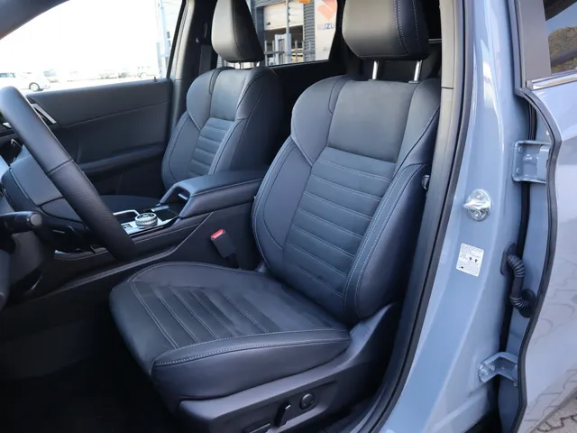 Mitsubishi Outlander 2.4 PHEV Intense+ | Stoel/Stuur Verwarming | Apple/Android Auto | 360* Camera |