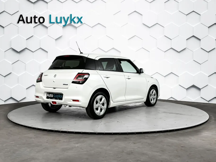 Suzuki Swift 1.2 Select Smart Hybrid | €2.200,- + €500,- voorraadkorting!