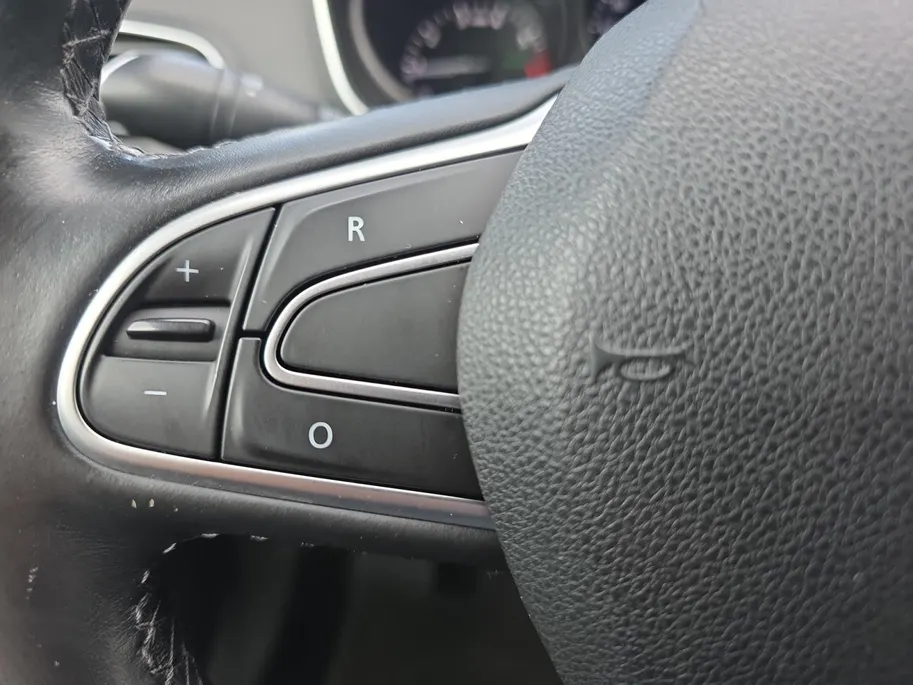 Renault Mégane Estate 1.2 TCe Life | Trekhaak | Cruise control | Bluetooth | DAB | 12 maanden garantie! |