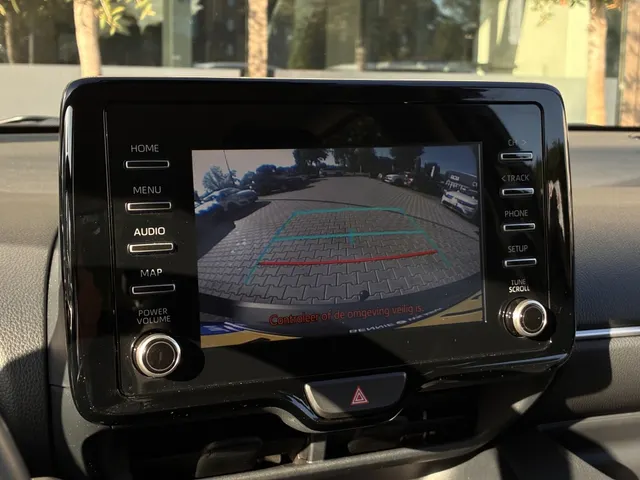 Toyota Yaris 1.5 Hybrid Dynamic | Trekhaak | Carplay | Keyless