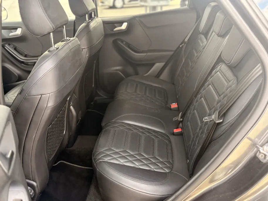 Ford Puma 1.0 EcoBoost ST-Line X Vignale Automaat DRIVER ASSISTANCE PACK I WINTER PACK I MATRIX LED-KOPLAMPEN I MASSAGE STOELEN I APPLE CARPLAY / ANDROID AUTO I