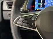 Renault Captur 160PK E-Tech Full Hybrid Techno Automaat | Camera | Parkeersensoren | Adaptive Cruise Control | Climate Control | Apple CarPlay/Android Auto | Full LED | Licht & Regen Sensor | Lichtmetalen Velgen |