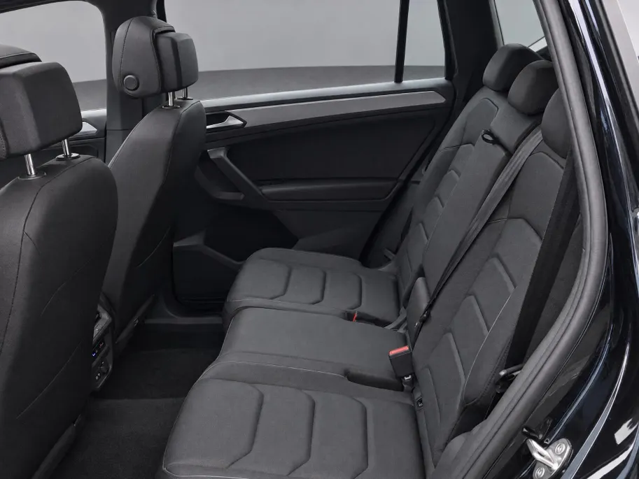 SEAT Tarraco 1.4TSIe-Hybrid 180kW/245PK PHEV FR · Panoramadak · Leder · Trekhaak · Apple/Android Car Play ·