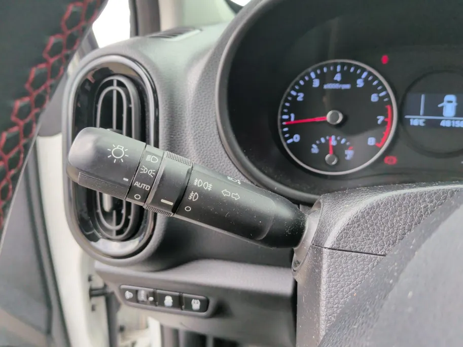 Kia Picanto 1.2 CVVT GT-Line | Vol opties | o.a. Stoelverwarming  | Leder  | Climate control etc!! | NU Rijklaarprijs! Incl.12 Maanden, APK, Onderhoudsbeurt etc! Premiumpakket gratis!