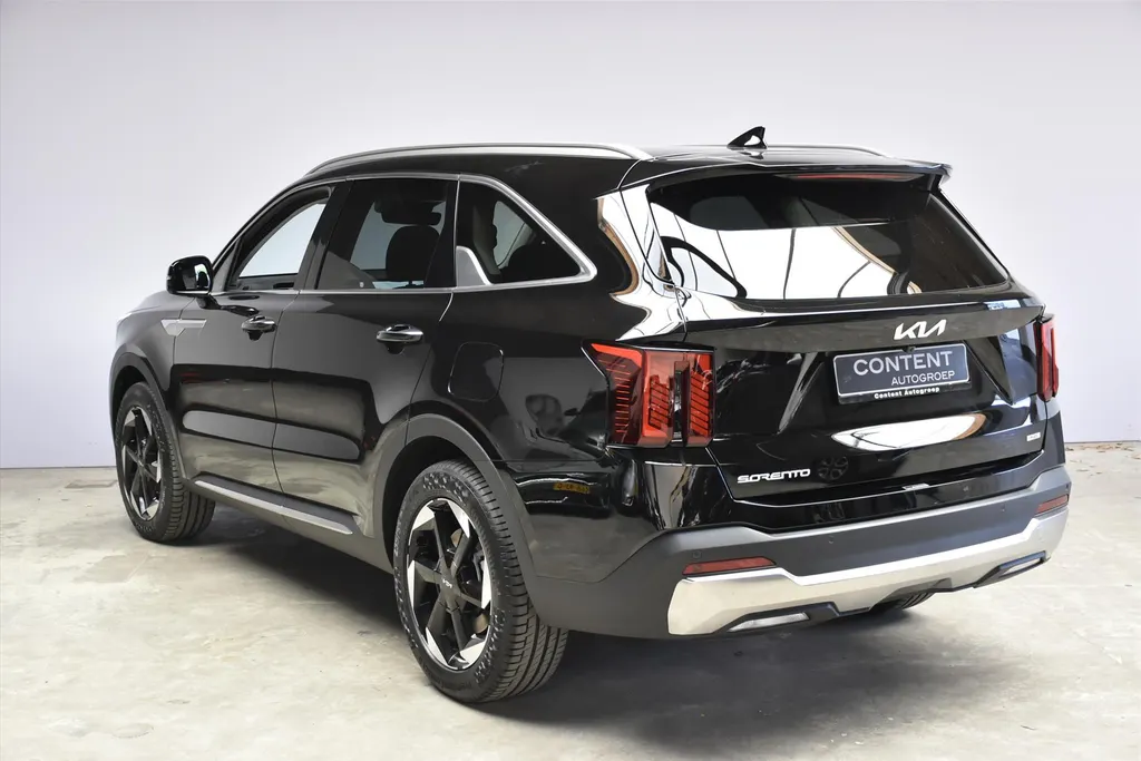 Kia Sorento 1.6 T-GDi 252pk PHEV Aut AWD DynamicPlusLine 7-PERS. NIEUW - DIRECT LEVERBAAR
