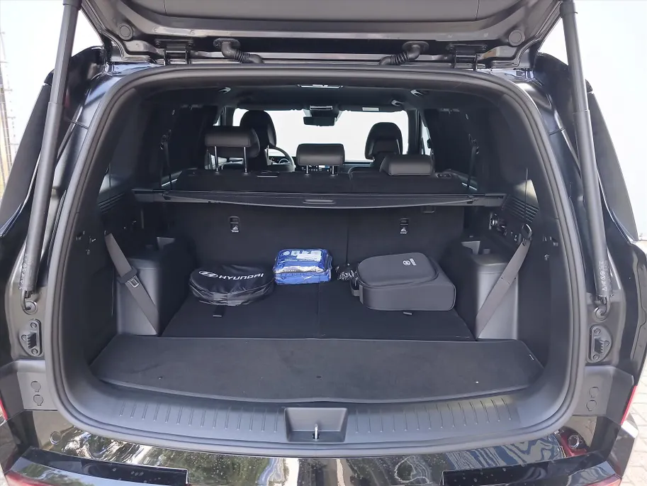 Hyundai Santa Fe 1.6 T-GDi PHEV 4WD 7pl Black Line