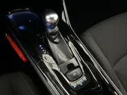 Toyota C-HR 1.8 Hybrid Dynamic Automaat | Navigatie | 18'' L.M. Velgen | Parkeercamera