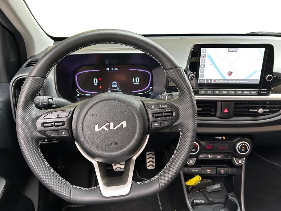 Kia Picanto 1.0 DPI GT-Line Automaat | Apple Carplay / Android Auto | Navigatiesysteem | Stoel + Stuurverwarming | Elektrisch Bedienbaar Schuif / Kanteldak | Parkeersensoren + Camera Achter | Cruise Control | Dodehoekdetectie + Correctie | Lichtsensor | 16'Lichtmetal