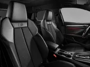 Audi A3 Sportback 40 TFSI e-hybrid S edition 204 PK · Optiekpakket zwart plus · Warmtewerend donker getint glas · Lichtpakket pro ambient light