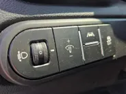 Kia Ceed 1.5 T-GDi GT-PlusLine Automaat | 140 PK | Schuif-kanteldak | JBL | Elektr. verstelbare bestuurdersstoel met geheugenfunctie |  18' lichtmetalen velgen | Dodehoek detectie  | Metallic lak | Fabrieksgarantie t/m 8-4-2032 + 3x 1 jaar*  | NAP