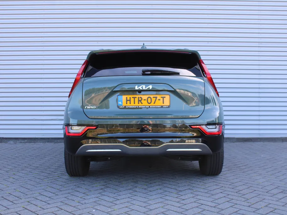 Kia Niro EV Air 64.8 kWh | Stuur-/stoelverwarming | Camera | Cruise adapt. | 17' LM | Elekt. stoelverstelling | Dodehoek detectie | LED | Clima |