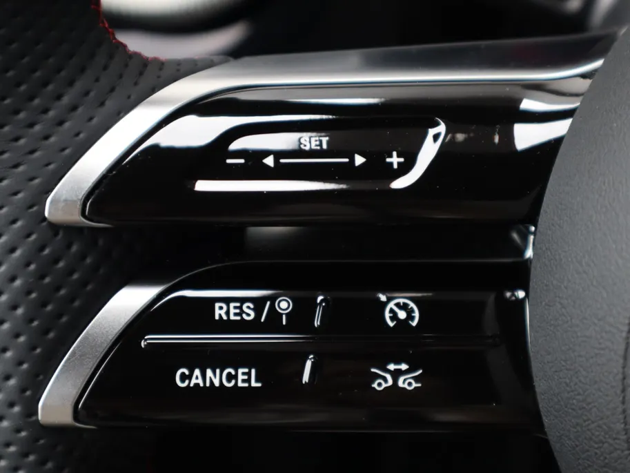 Mercedes-Benz CLA 250+ Business Solution AMG 85.5 kWh l Keyless l Ambiente lichtpakket l Dodehoekassistent