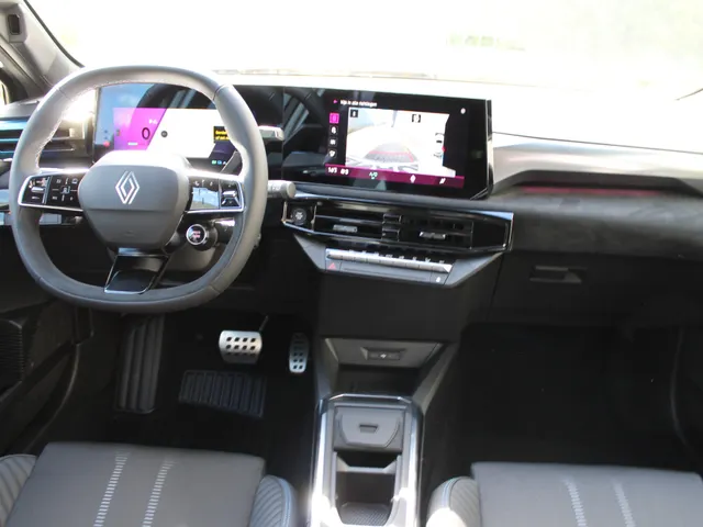 Renault Clio 1.8 Hybrid 160 esprit Alpine *  Vermelde prijs is inclusief korting t.w.v. 1300,- *