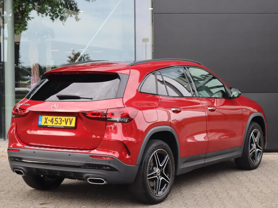 Mercedes-Benz GLA 250 e Business Solution AMG Limited l Memory l Nightpakket l Keyless l Panoramadak