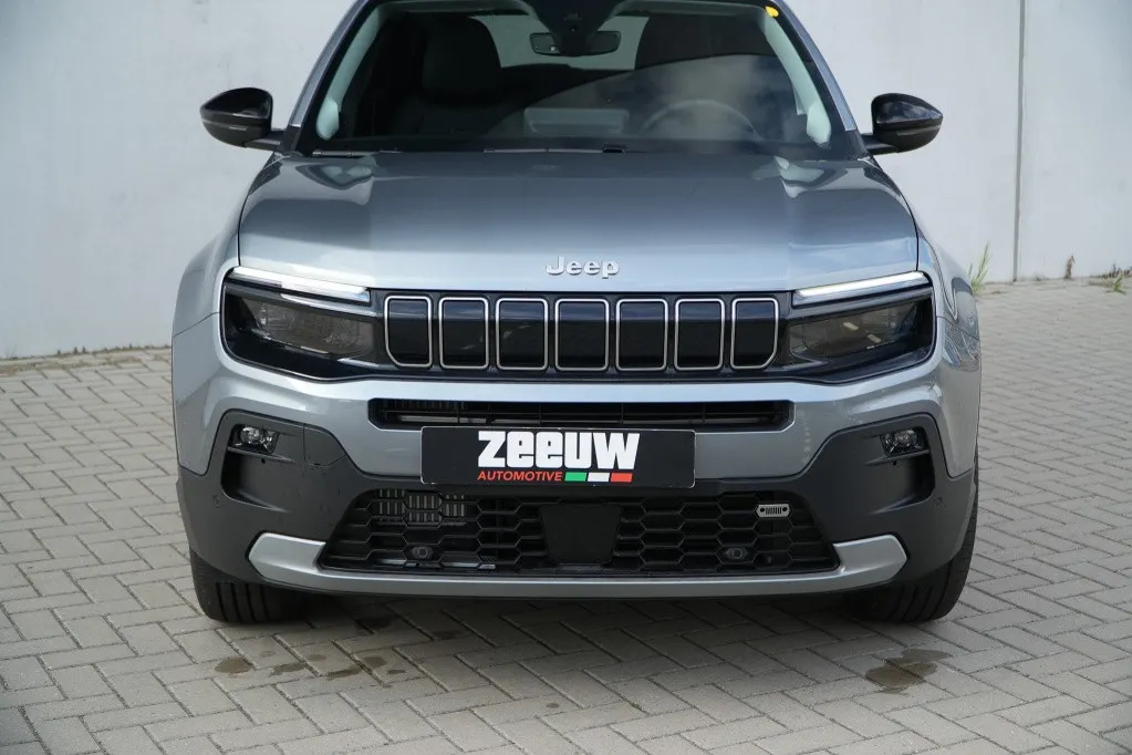 Jeep Avenger 1.2 e-Hybrid Summit | Navi | JBL | Camera | Winter | 18"